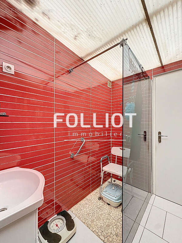 Maison à JULLOUVILLE