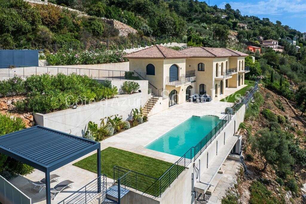 Maison à SPERACEDES