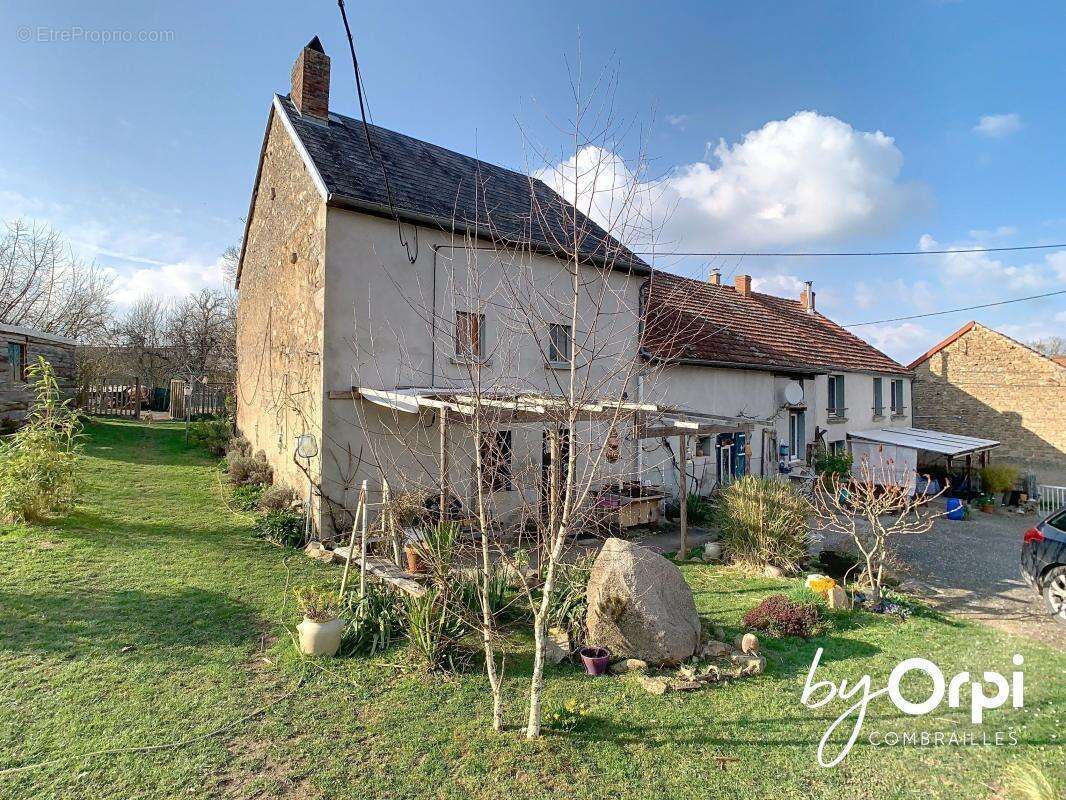 Maison à CHATEAU-SUR-CHER