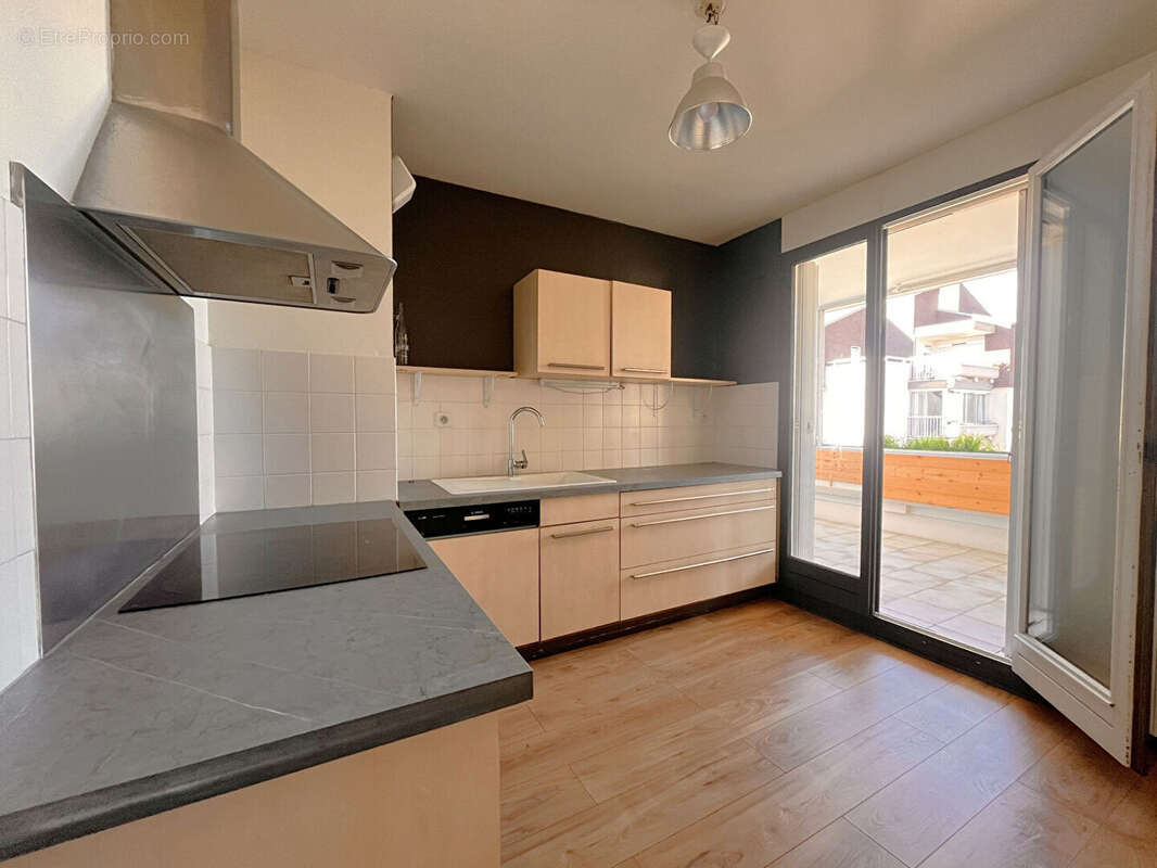 Appartement à SAINT-APOLLINAIRE