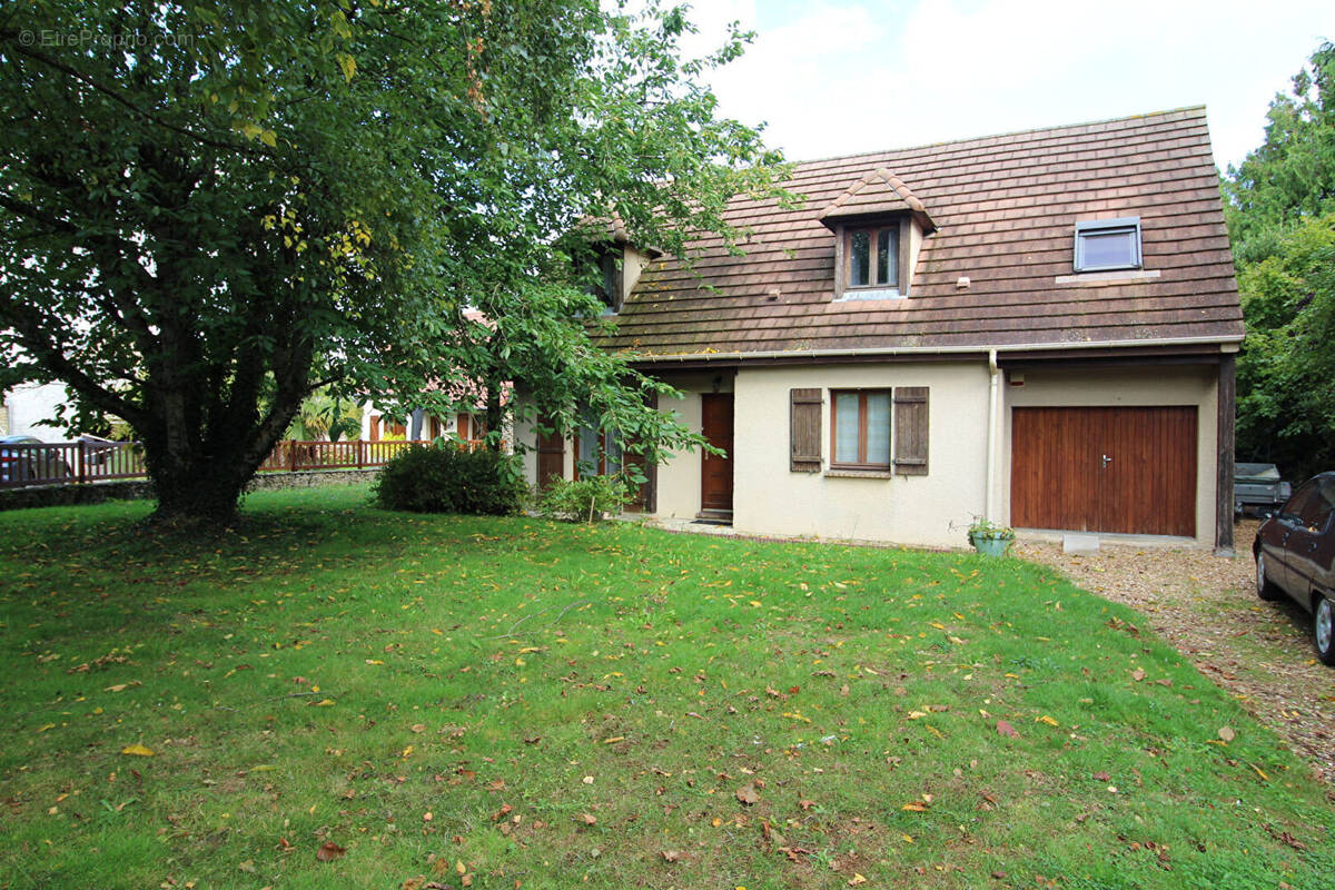 Maison à ABLIS