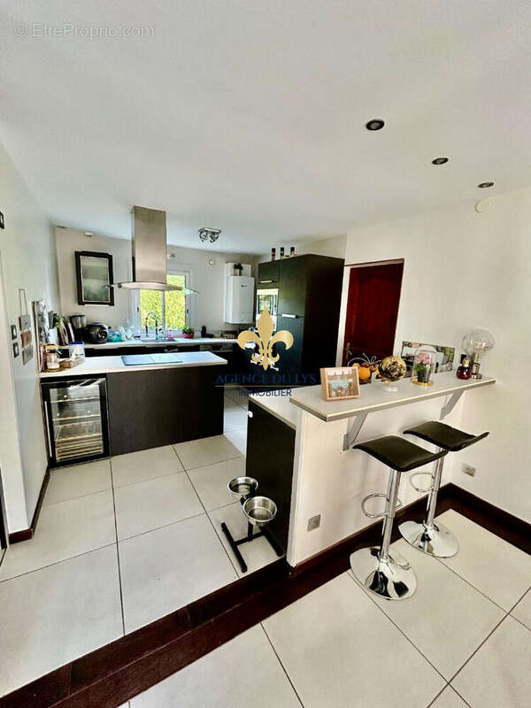 Maison à LA CHAPELLE-EN-SERVAL