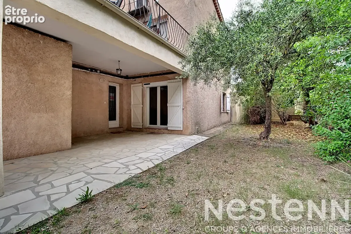 A VENDRE à DRAGUIGNAN - Proche centre-ville, rez-de-villa avec jardin privatif - photo 18