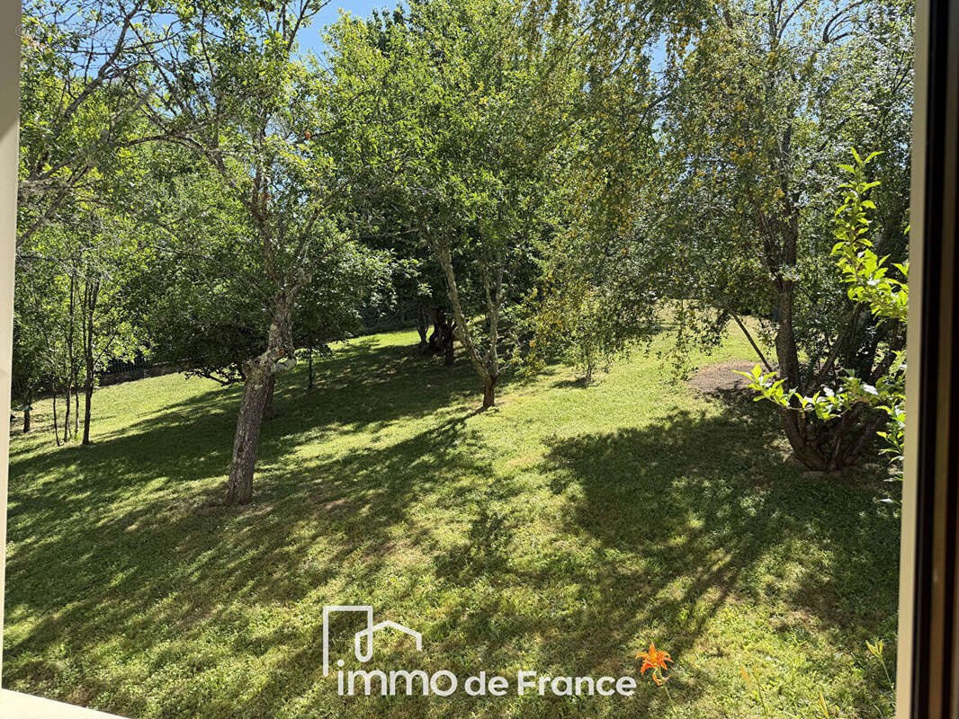 Sur le GR65-Maison T5 avec grand sous-sol-EXCLUSIVITE - photo 14