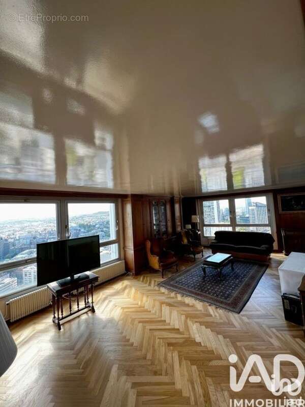 Photo 4 - Appartement à PUTEAUX