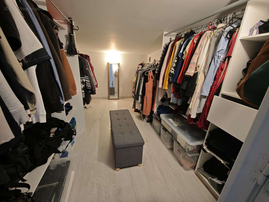 Appartement DUPLEX de 4 pièces, stationnement privée et cave - photo 14