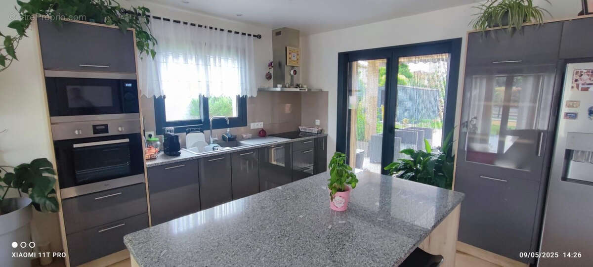 Maison à SAINT-JULIEN-SUR-VEYLE