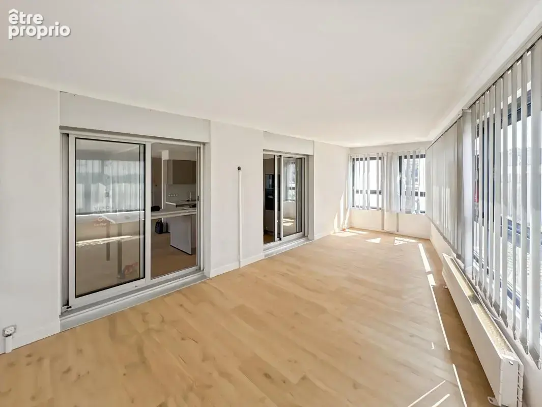 VALENCE – Appartement d’exception de 152 m² avec vue panoramique et belles prestations - photo 10