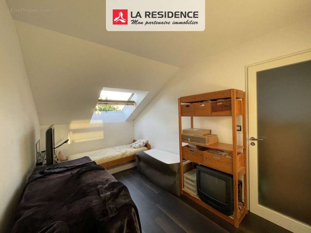 Appartement 29 m² à Montigny-Le-Bretonneux  - photo 8