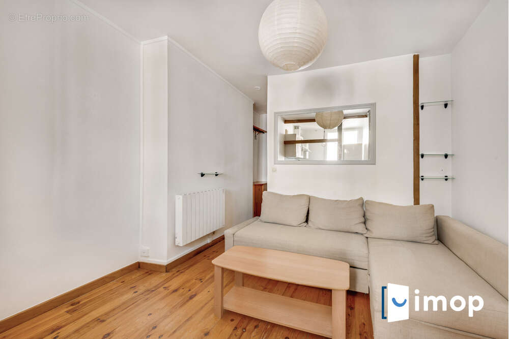 Appartement à PARIS-2E