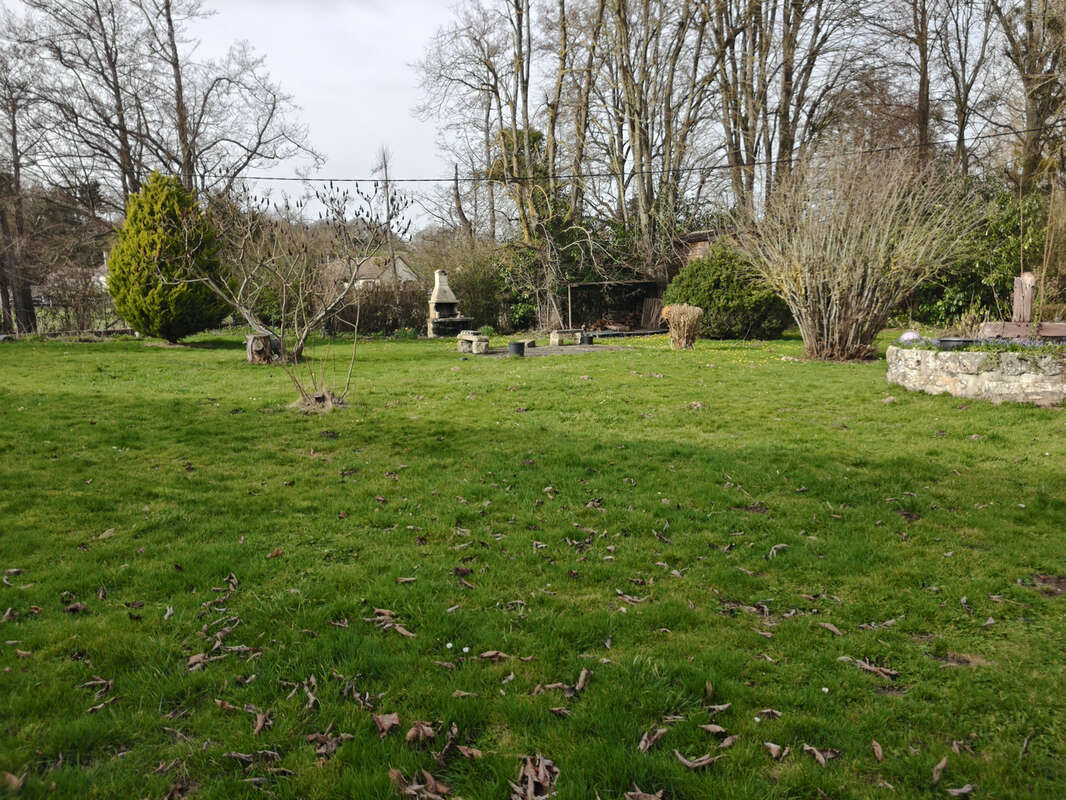 Maison à MONTREUIL-L'ARGILLE