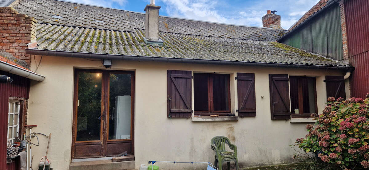 Autre à QUESNOY-SUR-AIRAINES