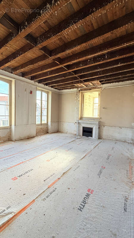 Appartement à SAINT-PIERRE-DU-MONT