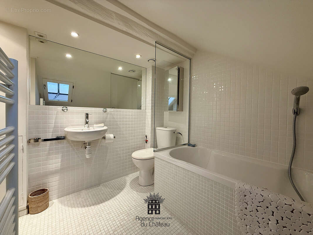 Appartement à VERSAILLES
