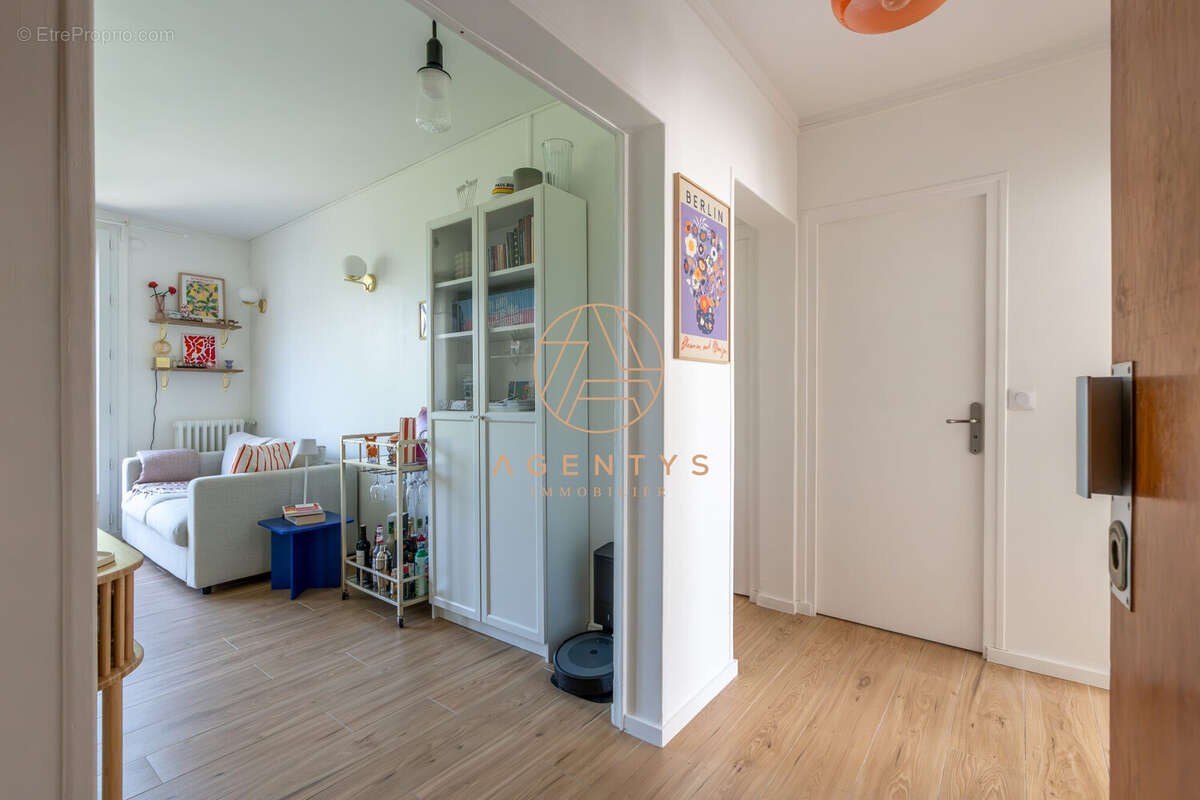 Appartement à LE PERREUX-SUR-MARNE