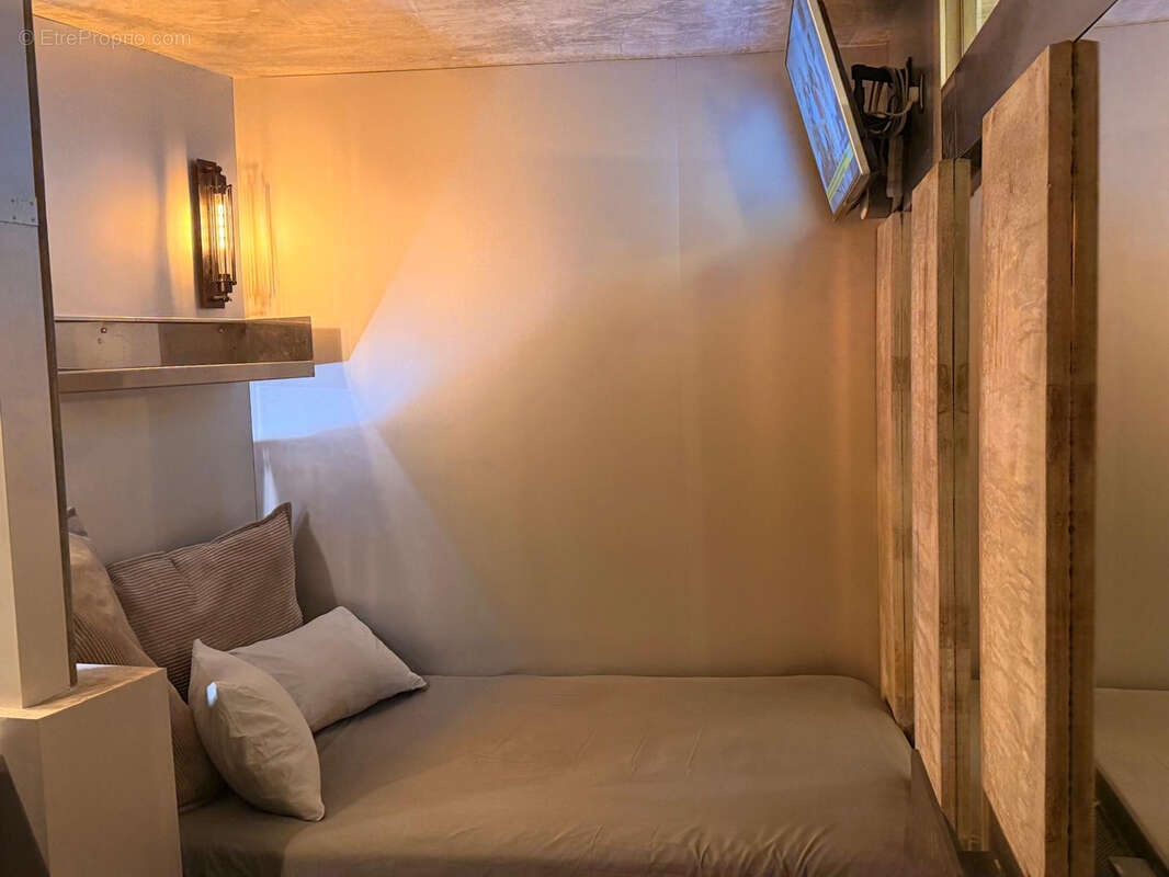 Appartement à PARIS-19E