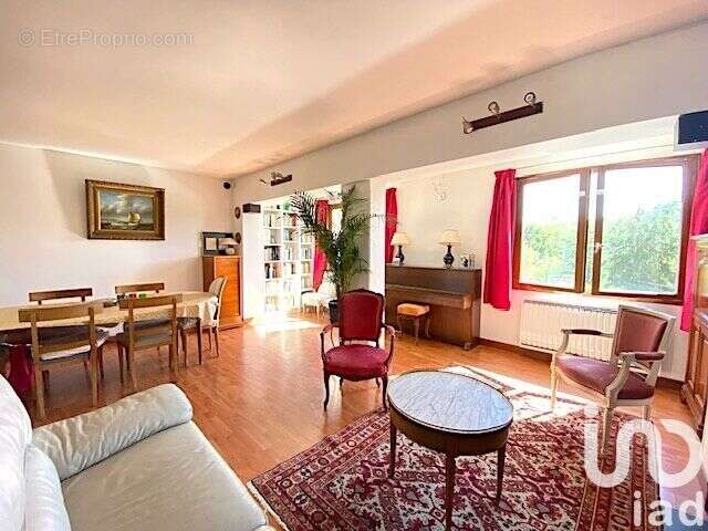 Photo 8 - Maison à FONTAINE-LE-PORT