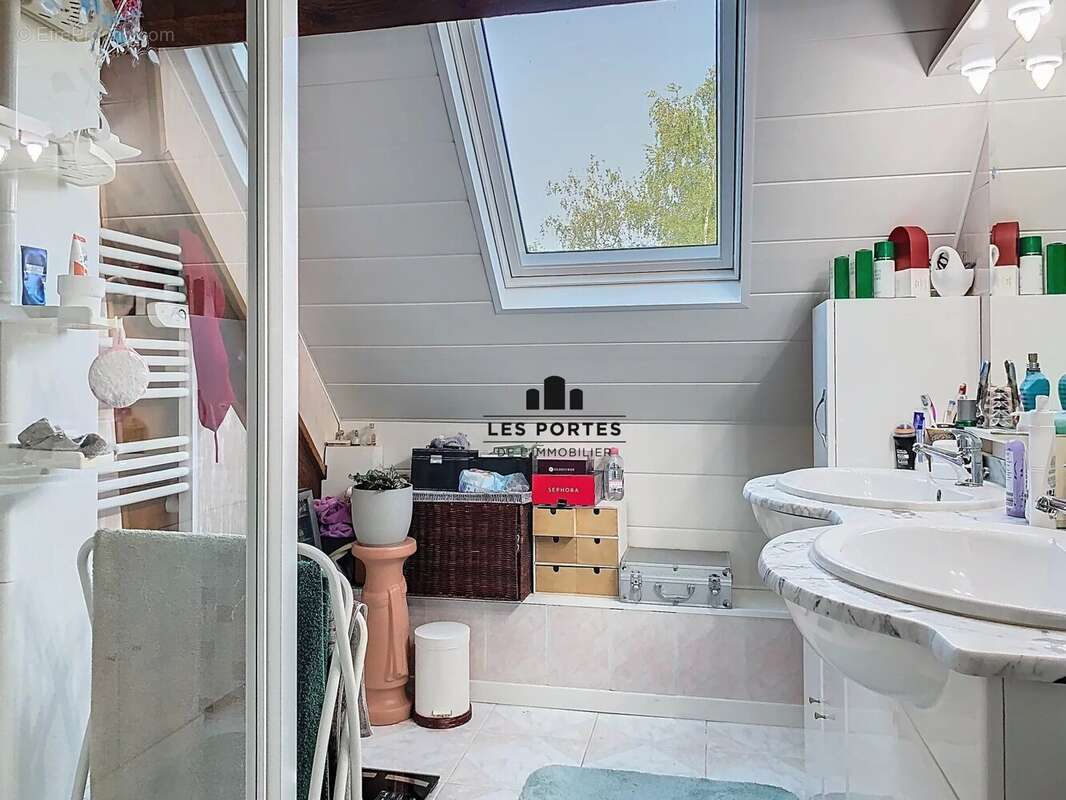 Maison à MILLY-LA-FORET