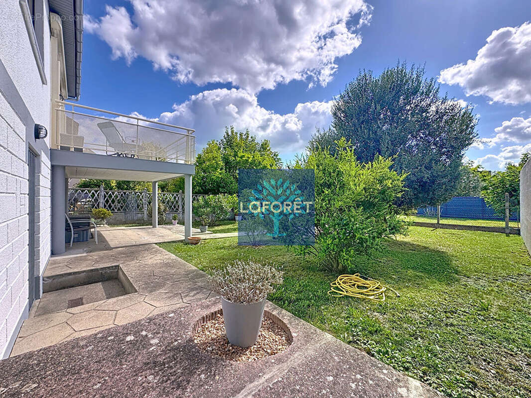 Maison à CHILLY-MAZARIN