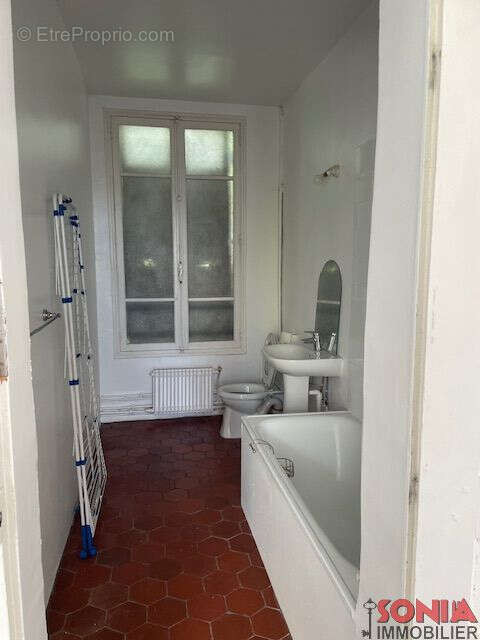 Appartement à FONTENAY-SOUS-BOIS