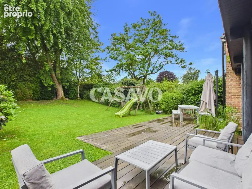 Vente Maison 5 pièces de 138m² - 59493 Villeneuve-d'Ascq - photo 2