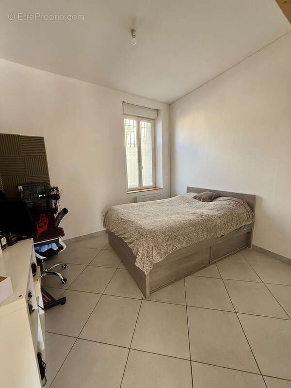 Maison à MARSEILLE-4E