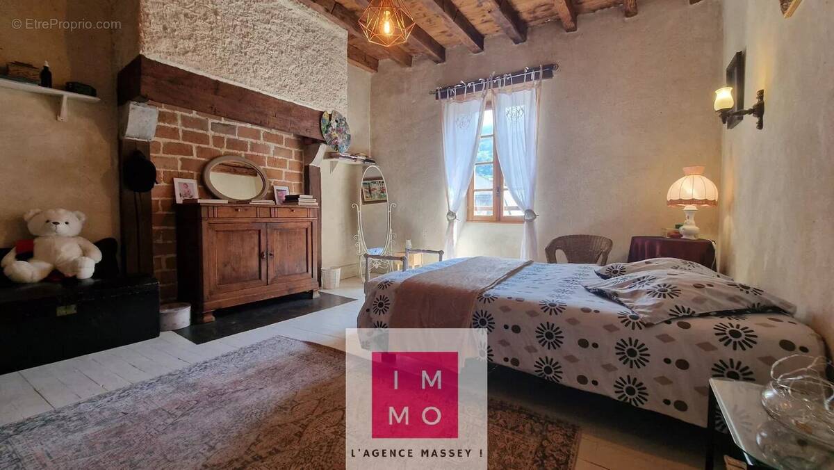 Maison à LA BARTHE-DE-NESTE