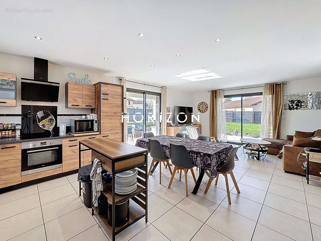 Maison à SAINT-ANDRE-D&#039;HUIRIAT