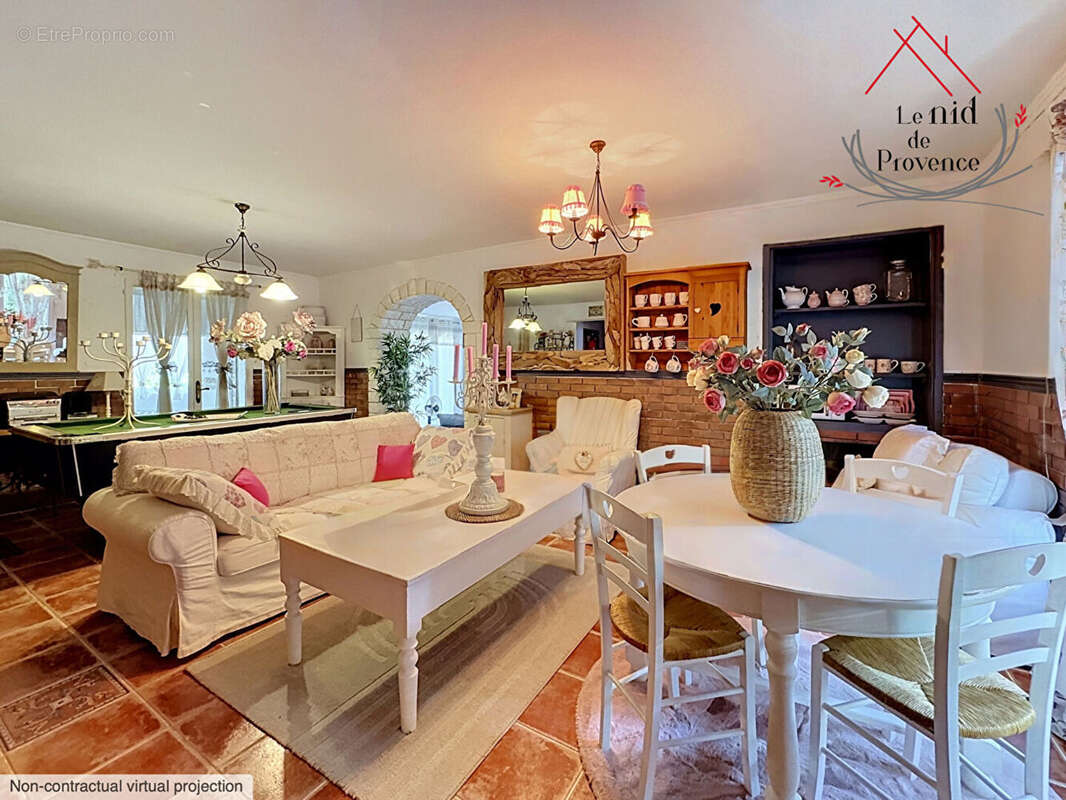 Maison de 250m2 au coeur de la campagne de Valréas - photo 5