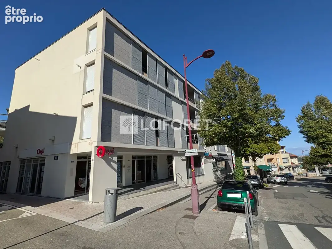 Appartement Irigny 4 pièce(s) 81 m2 - photo 9