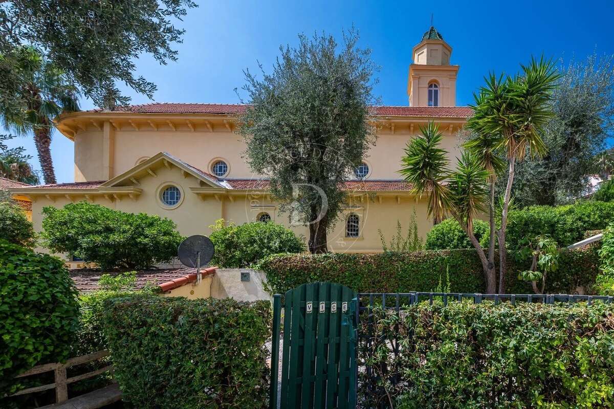 Le privilège d'un jardin au cœur de Beaulieu-sur-Mer - photo 11