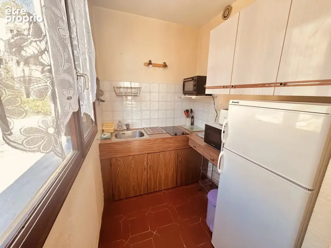 Appartement 1 pièce 28 m² à vendre à Greoux-Les-Bains (04800) - photo 5