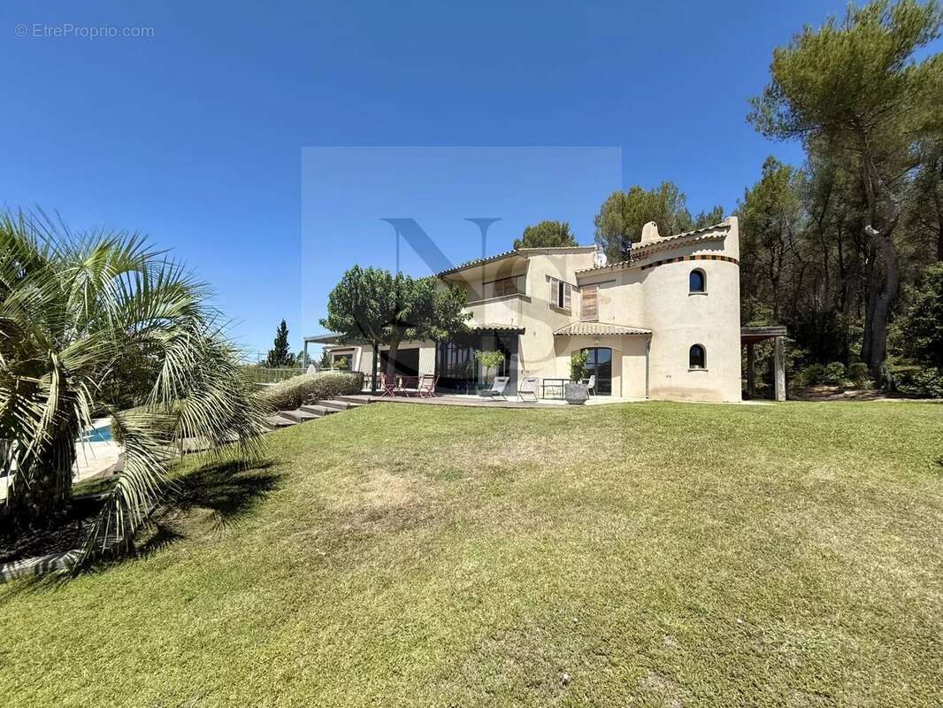 Maison à AIX-EN-PROVENCE