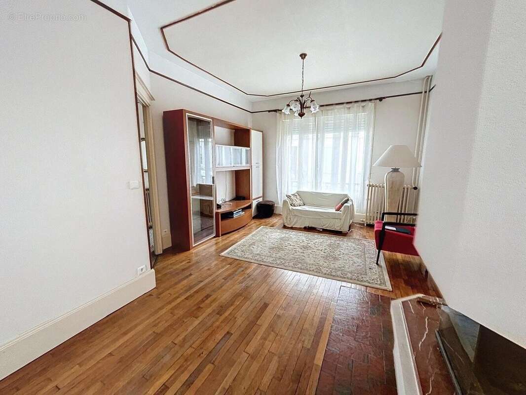 Photo 3 - Maison à SAINT-QUENTIN