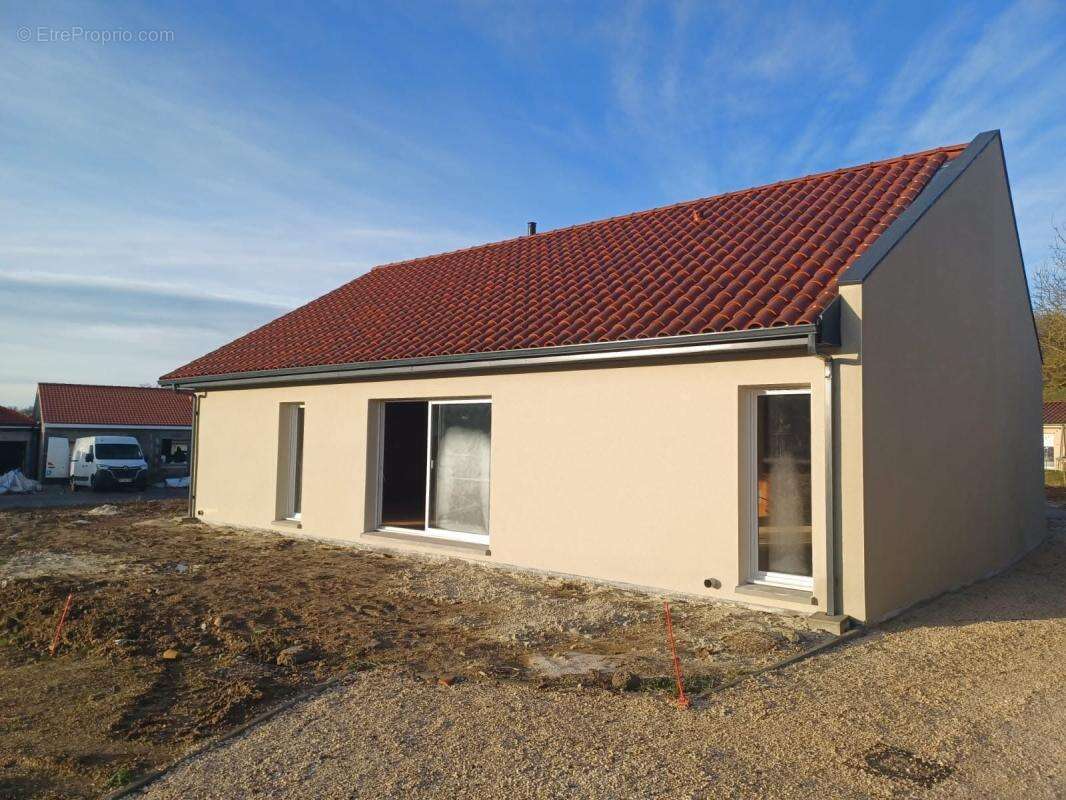 Terrain à PUISIEULX