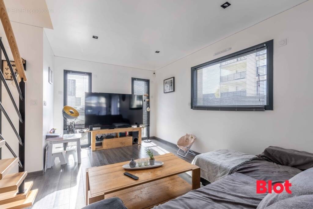 Maison à SAINT-AUBIN-DU-CORMIER