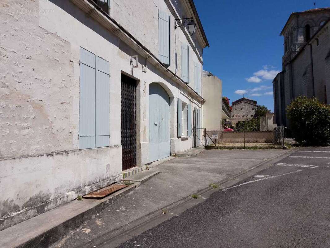 Appartement à SIGOGNE
