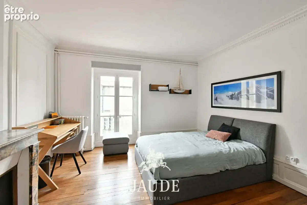 Appartement de caractère de 267,12 m2 au dernier étage avec ascenseur   2 rue Blaise Pascal, Clermont-Ferrand - photo 10