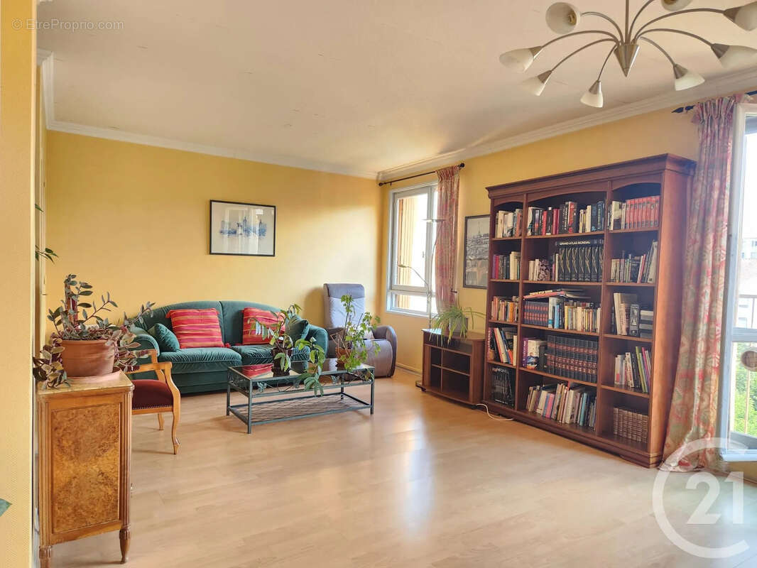 Appartement à VILLEURBANNE