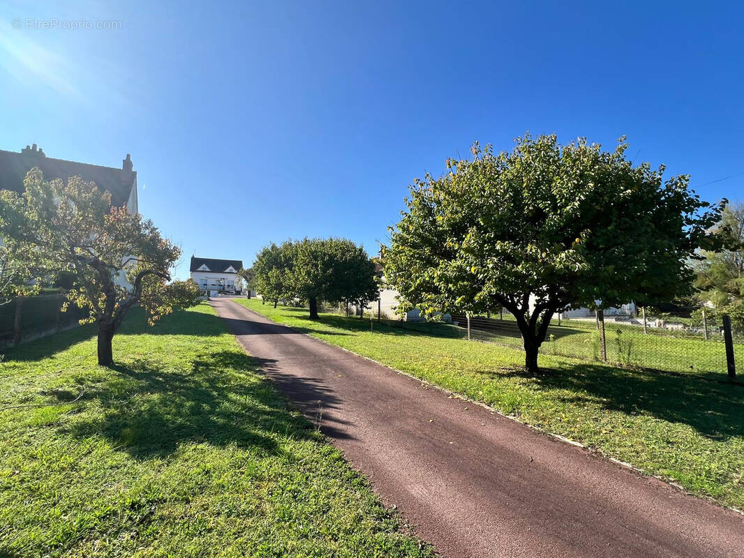 Maison à SAINT-GEORGES-SUR-CHER