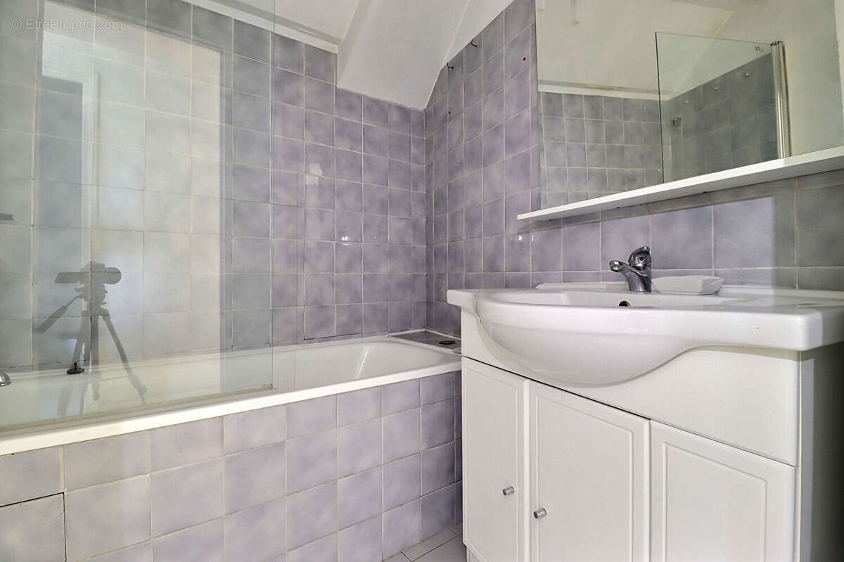 Appartement à COLOMBES