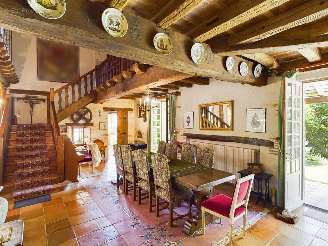 Superbe propriété en pierre avec piscine - photo 6