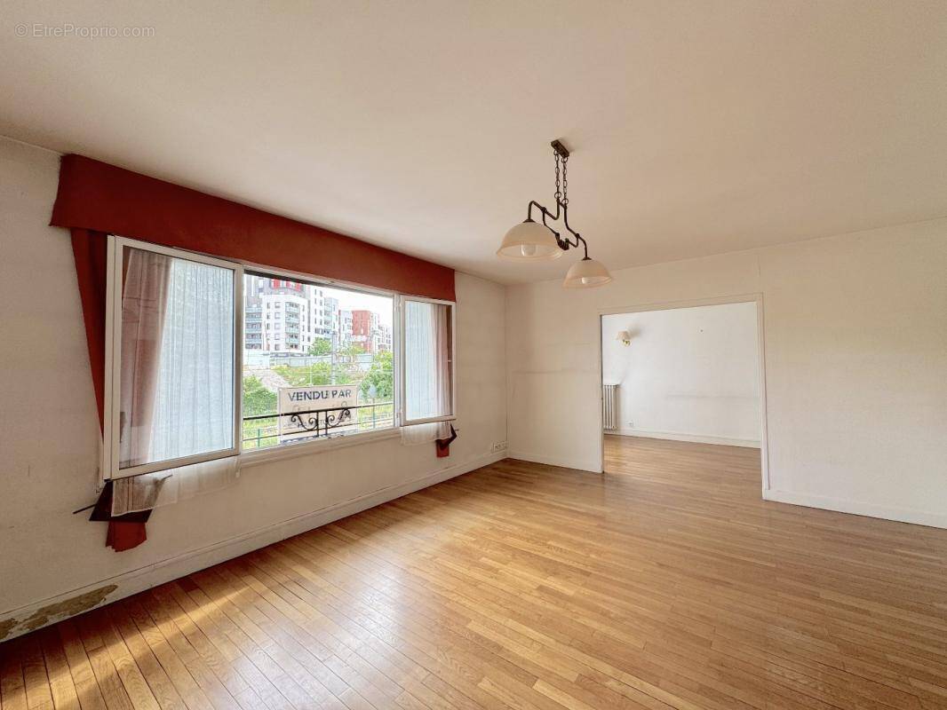 Appartement à ASNIERES-SUR-SEINE