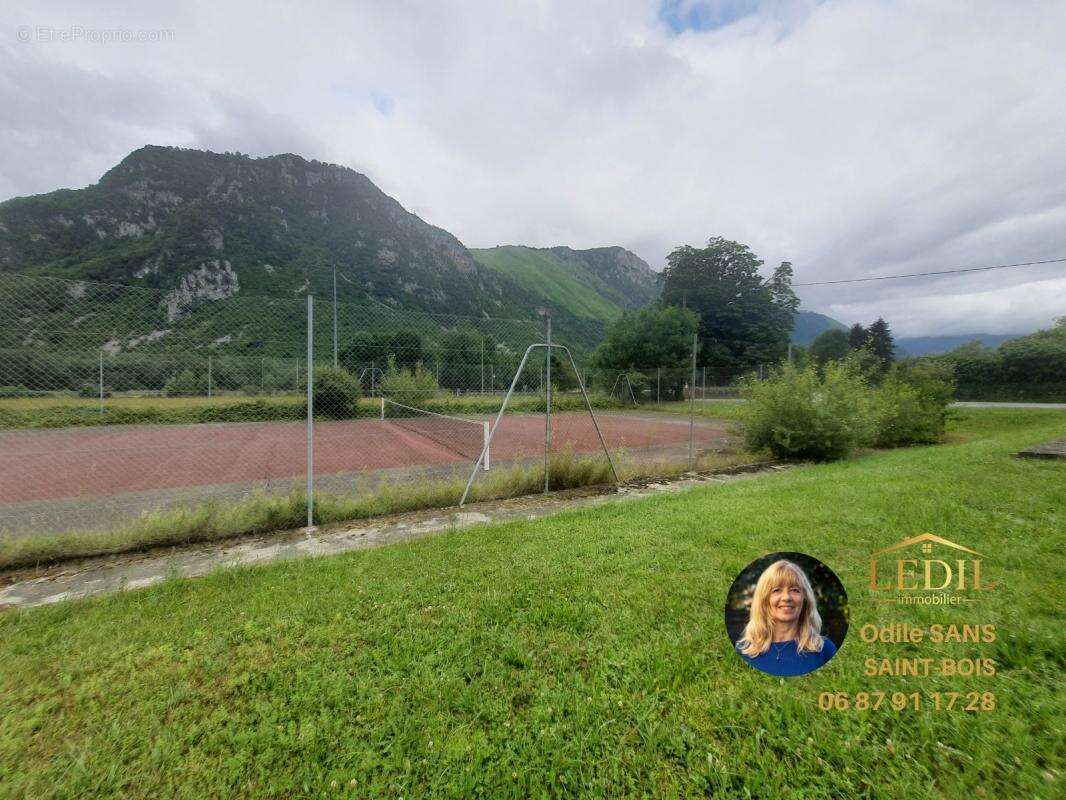 Terrain à BIELLE