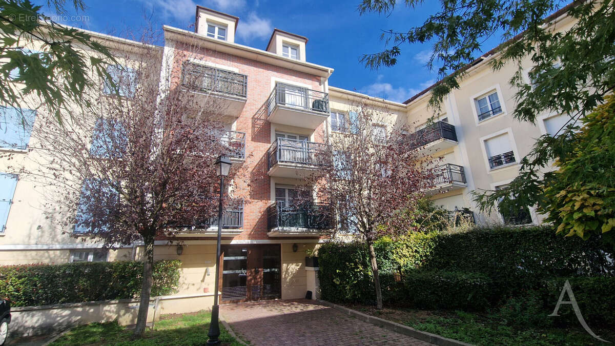 Appartement à MANTES-LA-JOLIE