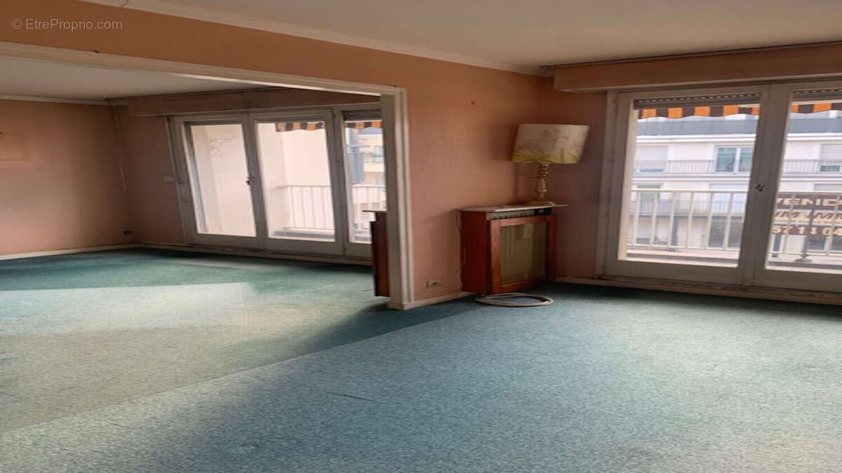 Appartement à ROSNY-SOUS-BOIS