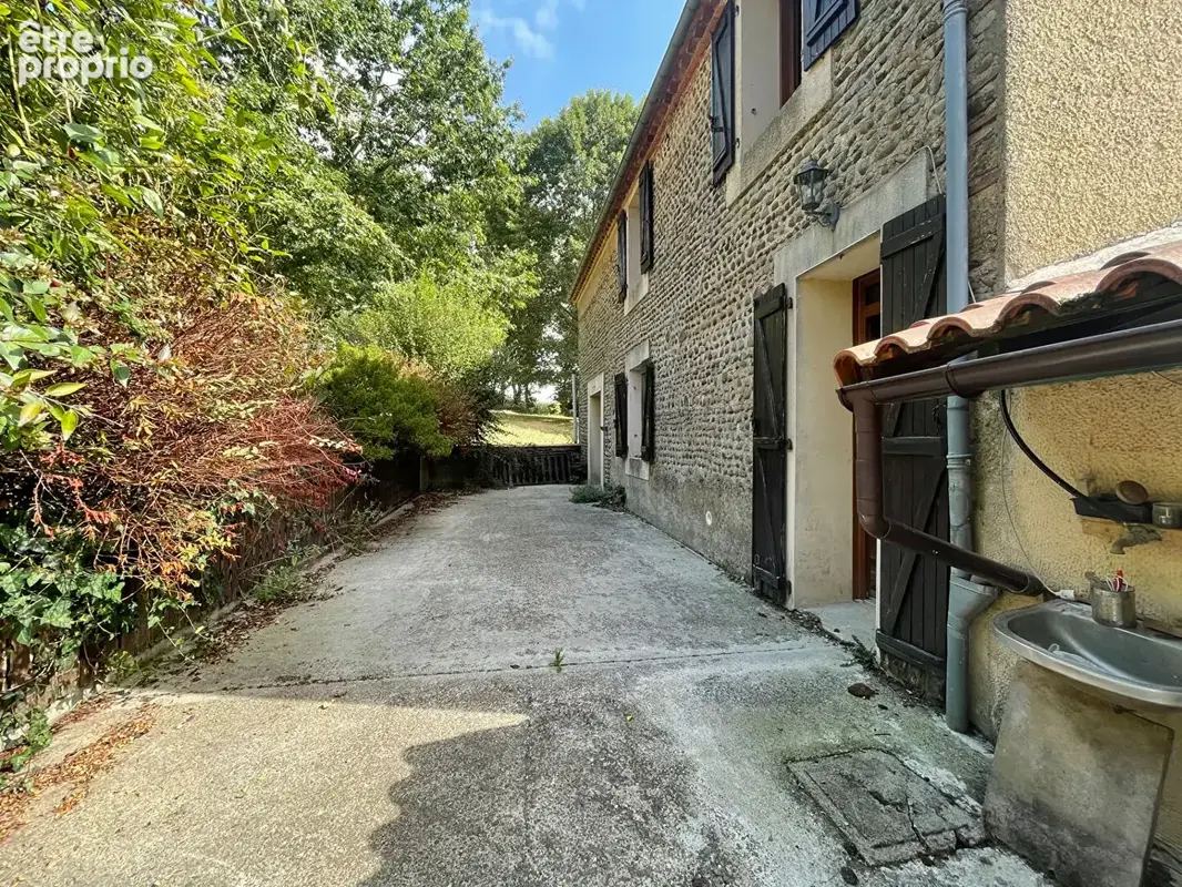 Maison de campagne à VIDOUZE avec gîte - photo 14