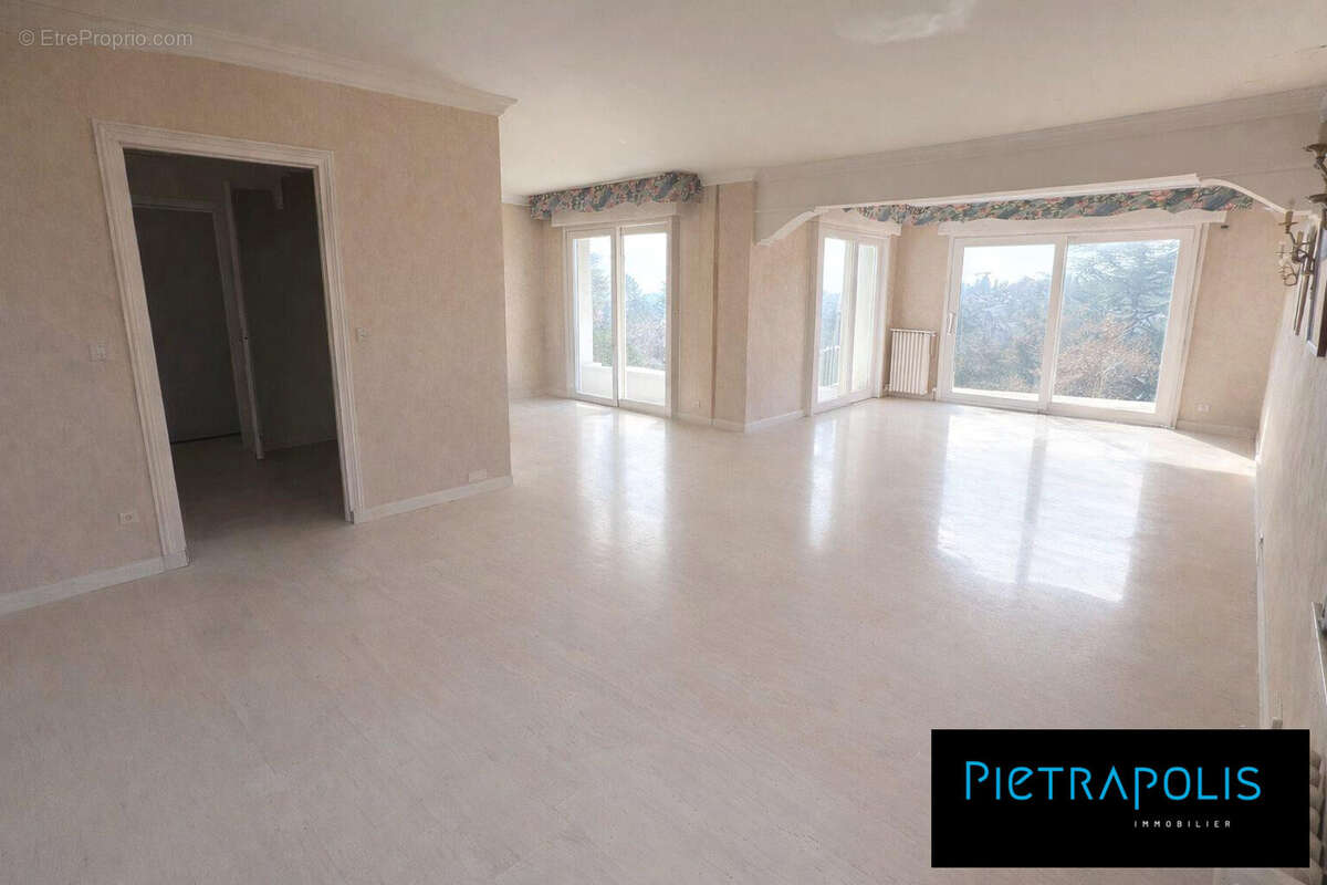 Maison à SAINT-DIDIER-AU-MONT-D'OR