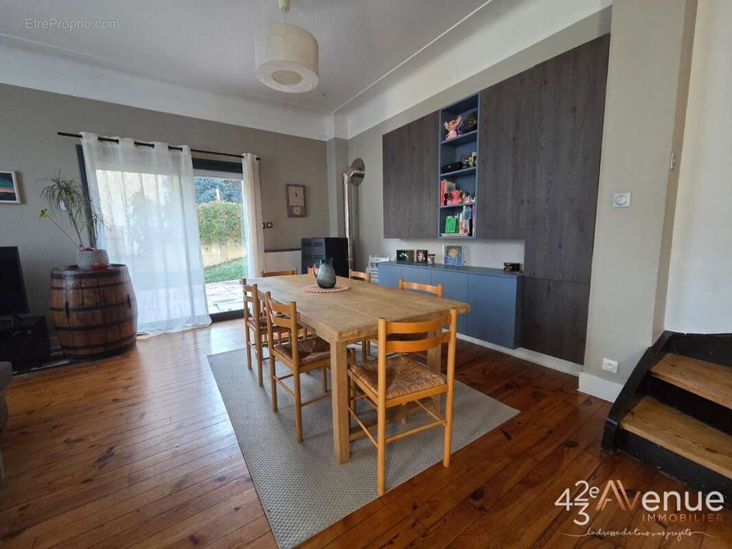 Maison à SAINT-ETIENNE