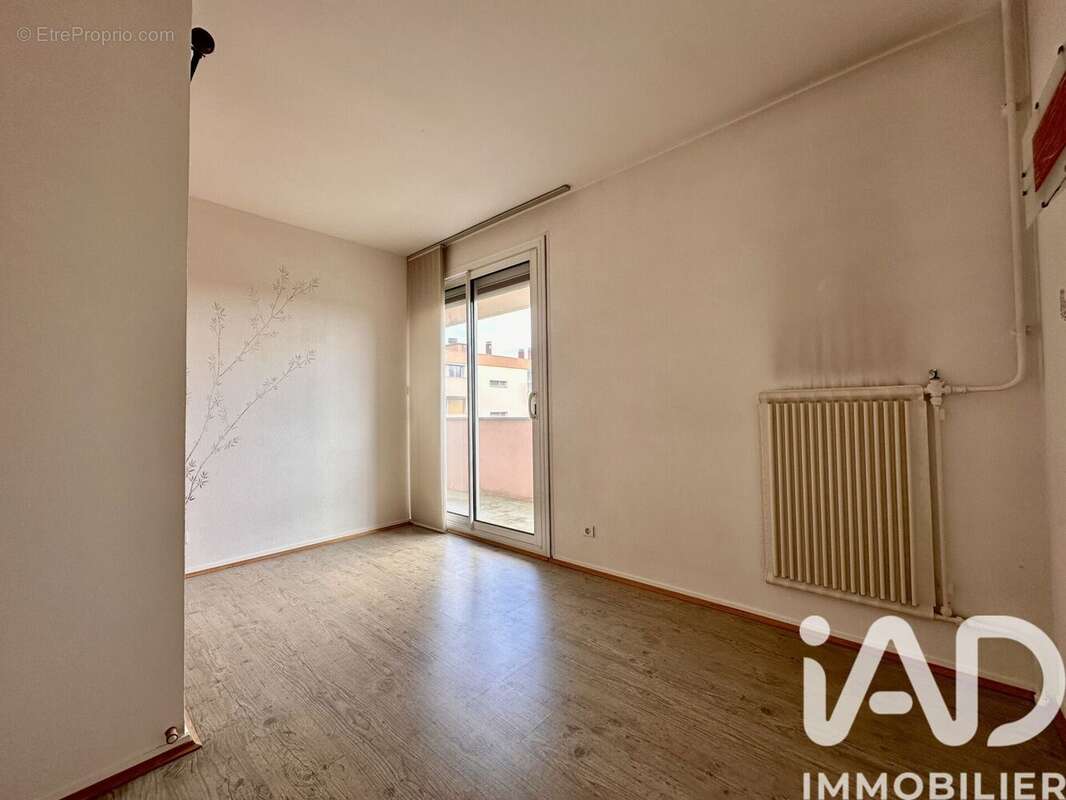 Photo 9 - Appartement à SAINT-PIERRE-LES-ELBEUF